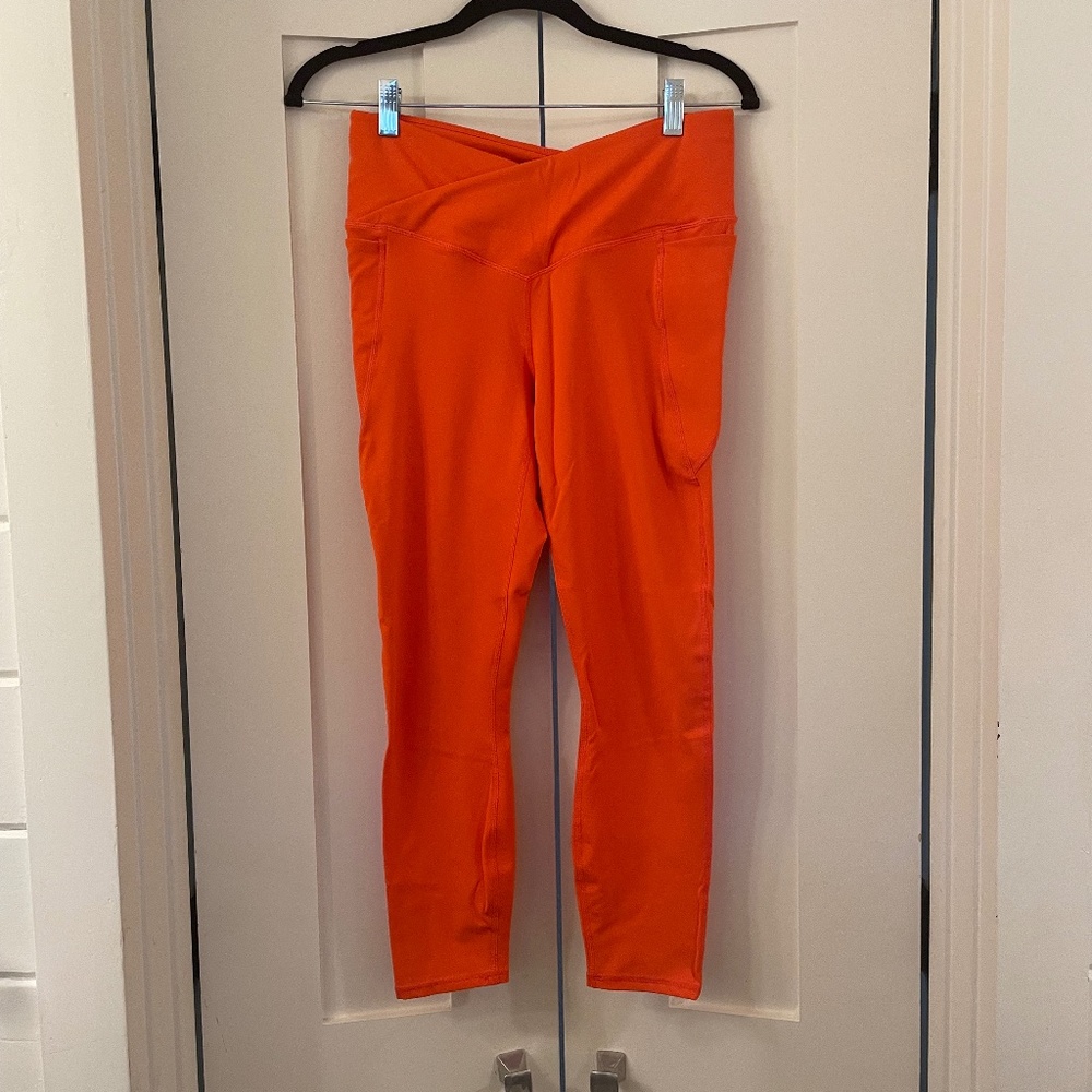 Fabletics Criss-Cross Leggings